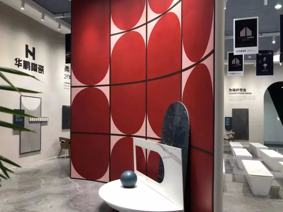 2023年設(shè)計(jì)周 | 華鵬依然與“熱愛”同行！